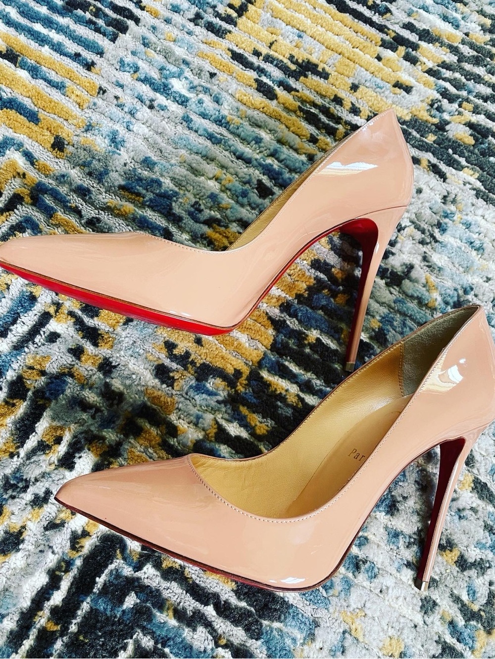 Christian louboutin so Kate